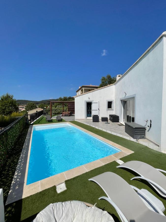 Villa Avec Piscine Cuers Dış mekan fotoğraf